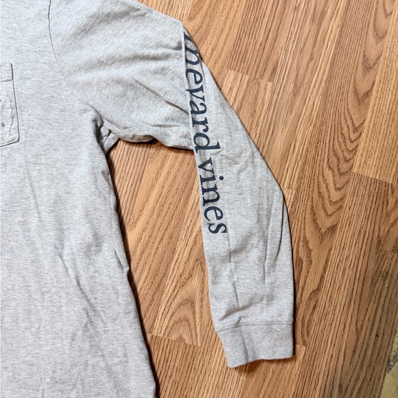 Vineyard Vines Men's Light Gray Long Sleeve Tee large - Picture 6 of 10
